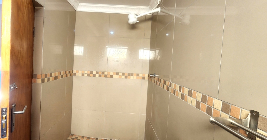 To Let 1 Bedroom Property for Rent in Glenlilly Western Cape